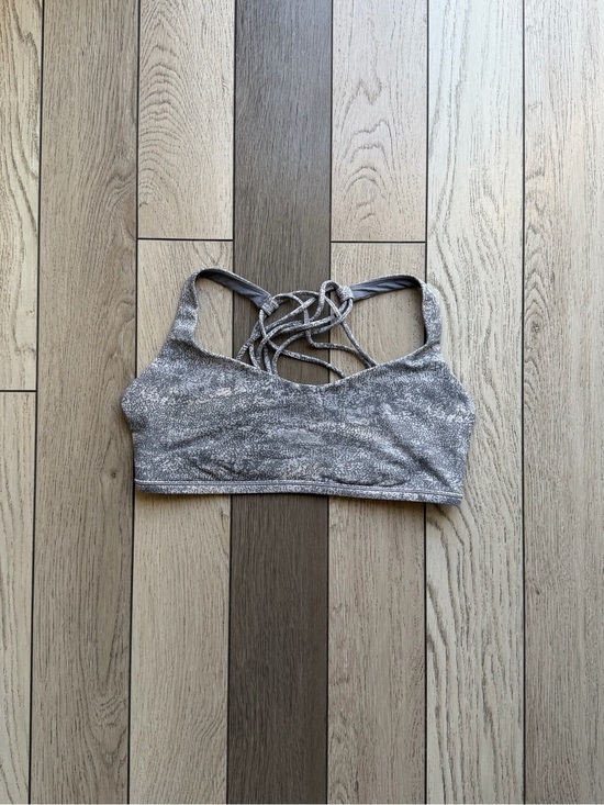 lululemon athletica Other - Lululemon Strappy Grey Sports Bra - Comfortable Everyday Support size 10